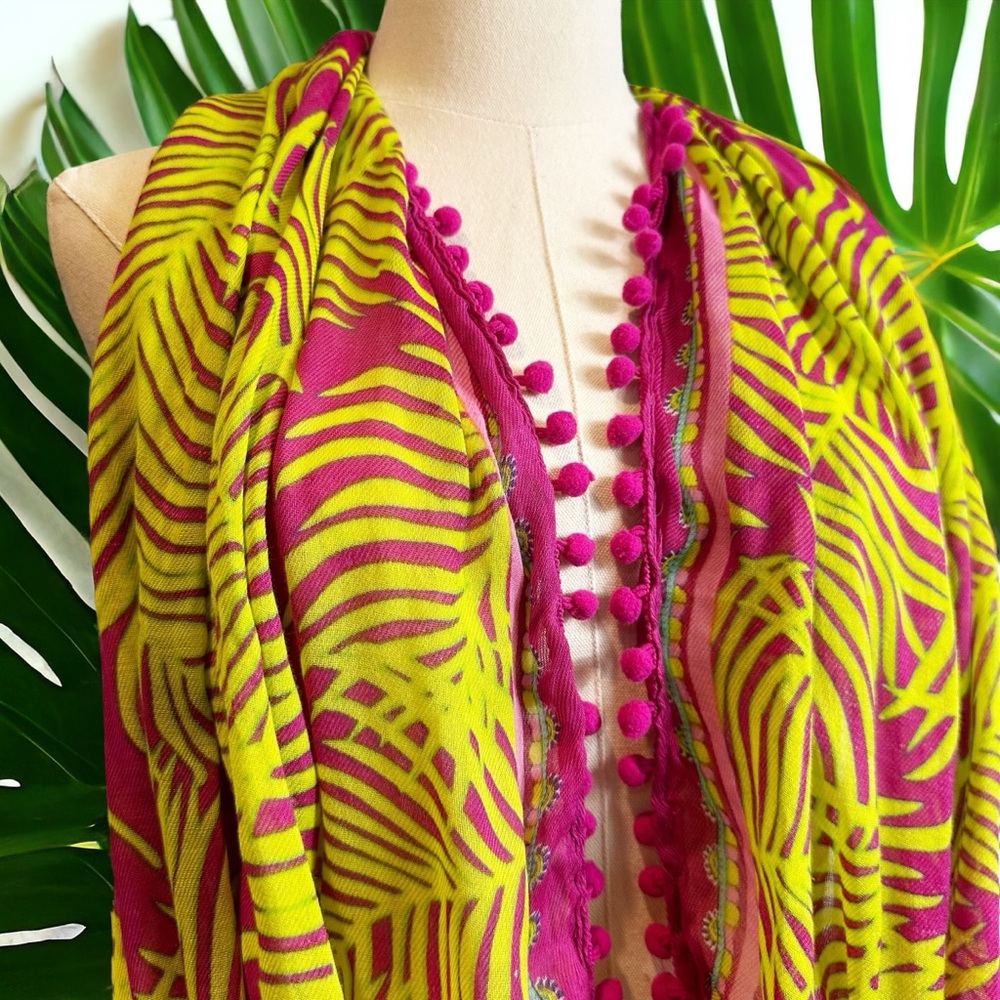 Vera Bradley Bold Boho Palm Fronds Pom Pom Embellished Infinity Scarf